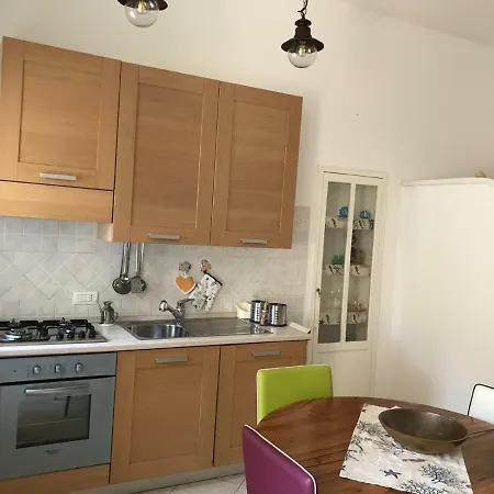 La Lampara Apartment *